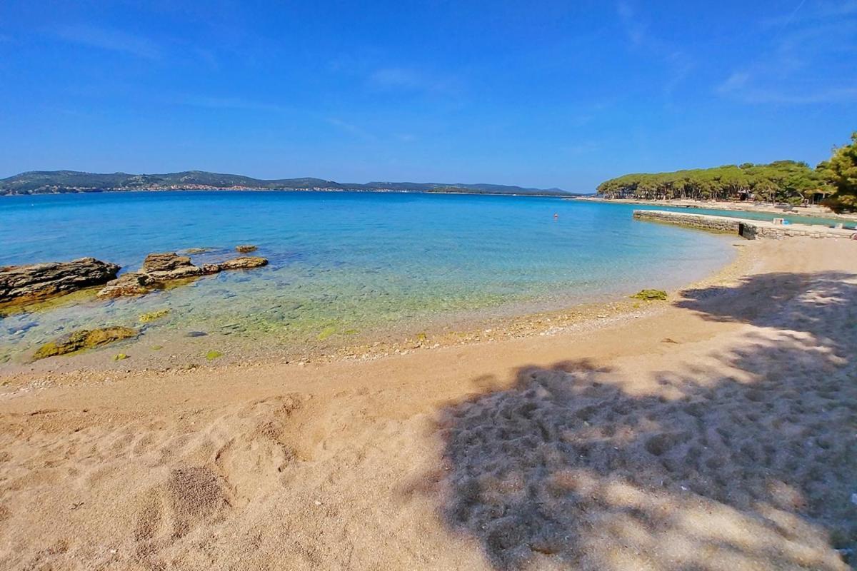 Mobile Home Posidonija Biograd Na Moru Buitenkant foto