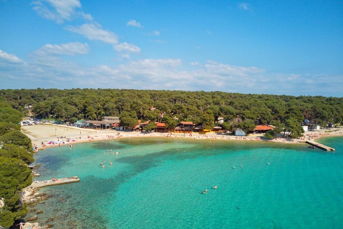 Mobile Home Posidonija Biograd Na Moru Buitenkant foto